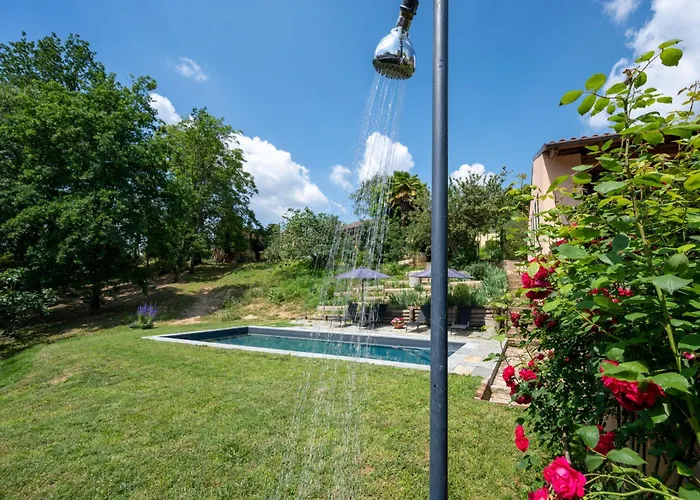 Le Cineserie By Interhome Tatil Evi